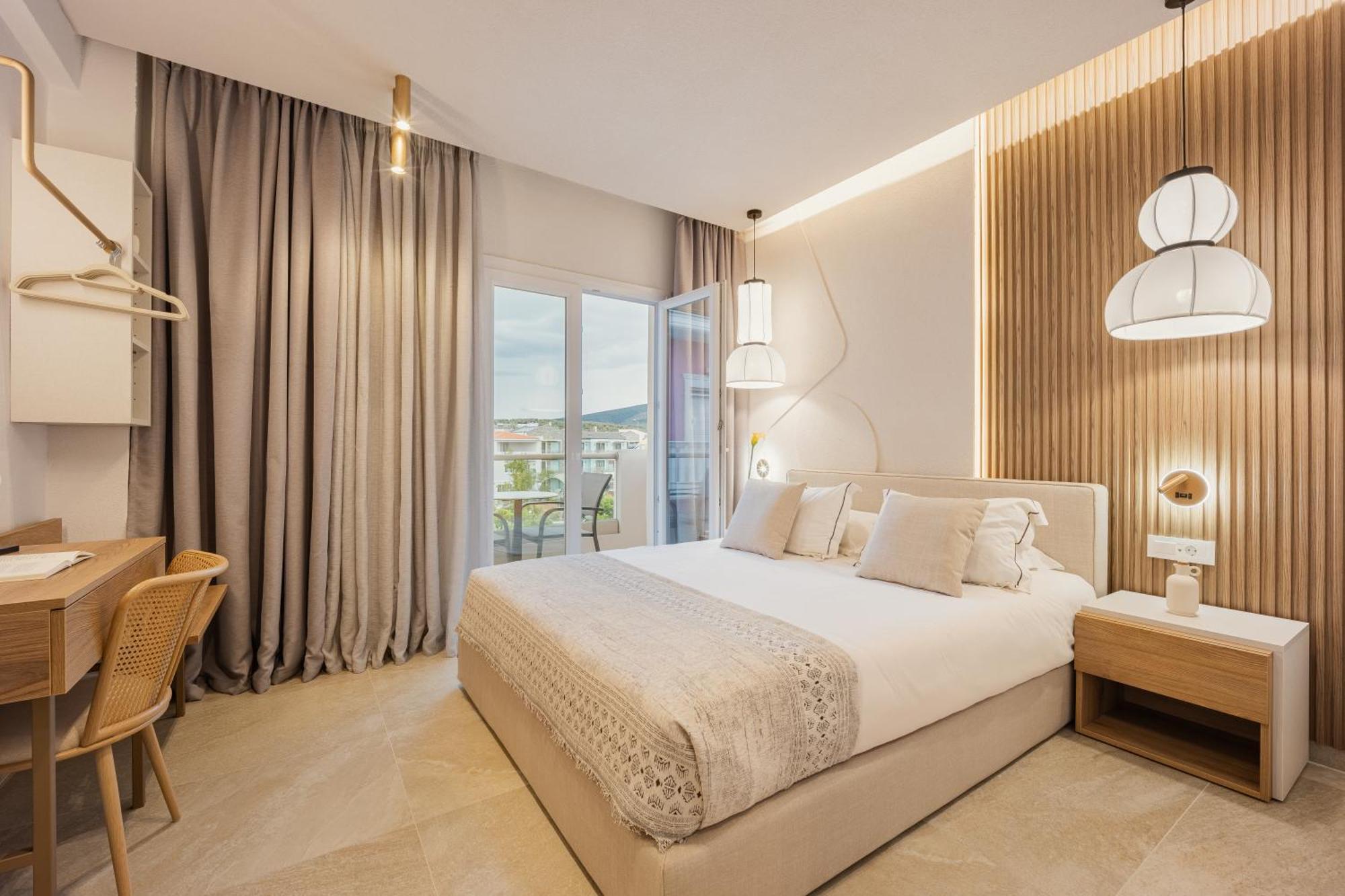 Anna Beach Suites 利迈纳里亚 外观 照片